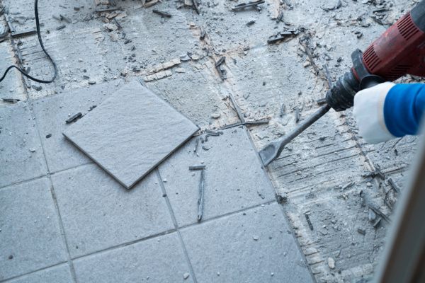 Flooring Removal Service in Crown Point